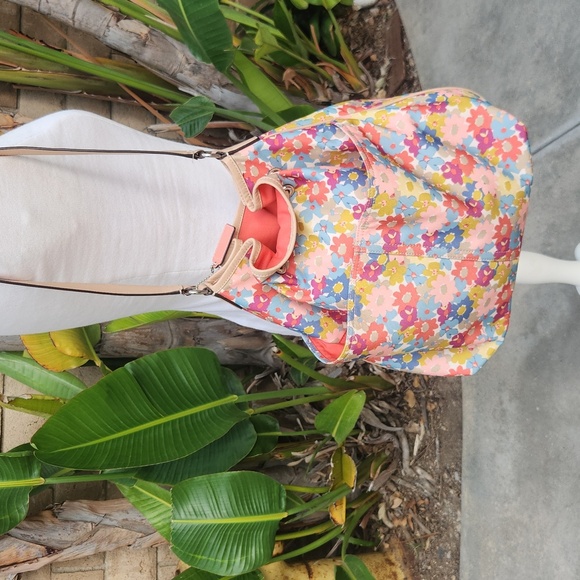 Coach Designer Floral Print Canvas Pink Colorful Drawstring handbag Purse - Picture 6 of 13